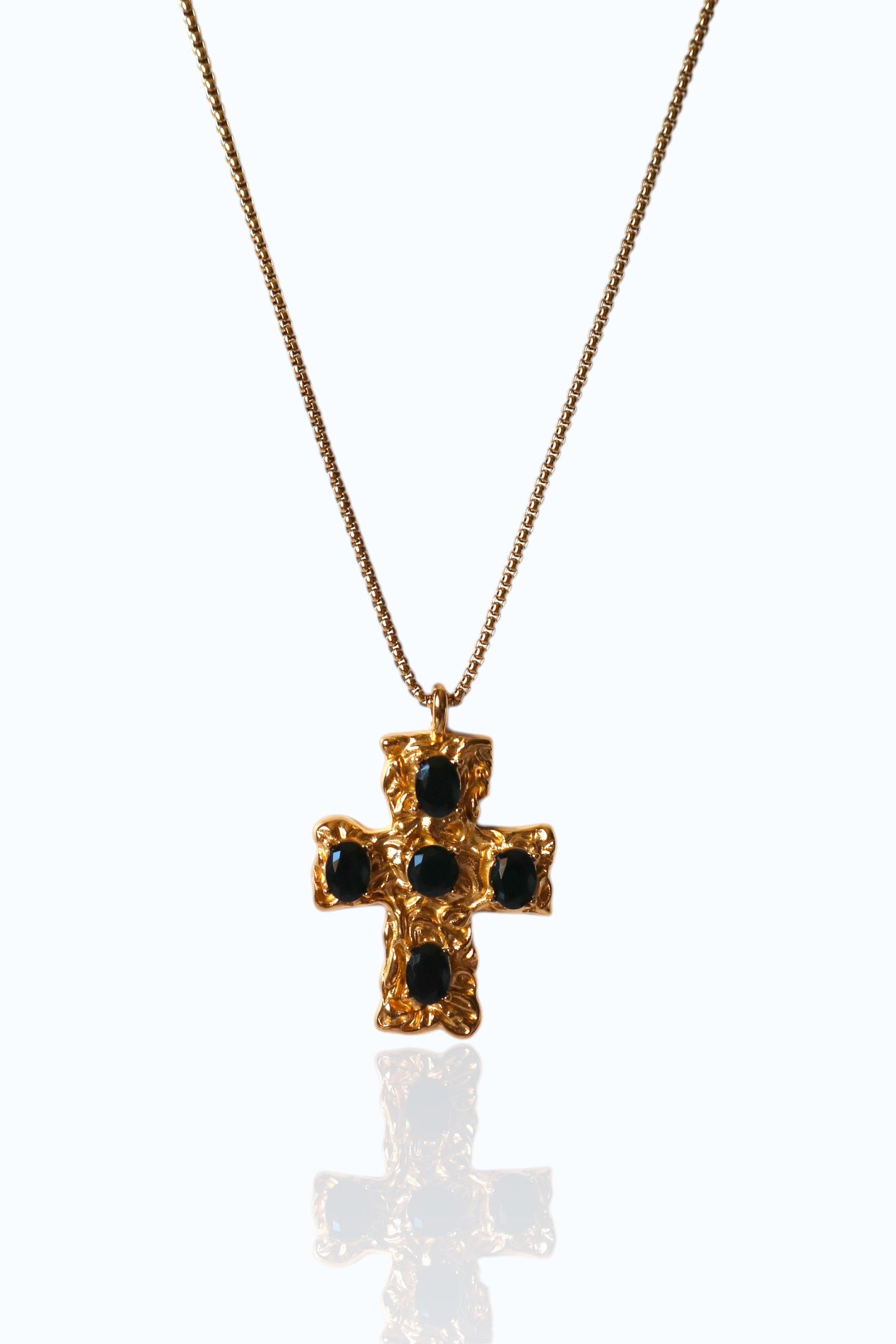 Colar Crucifix