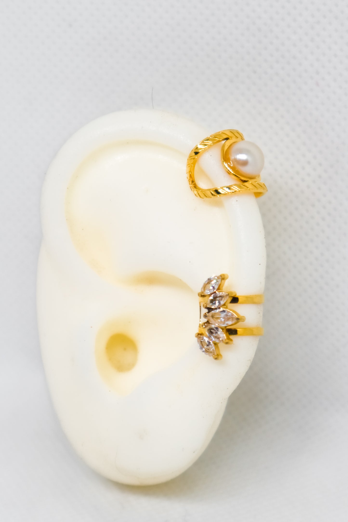 Earcuff